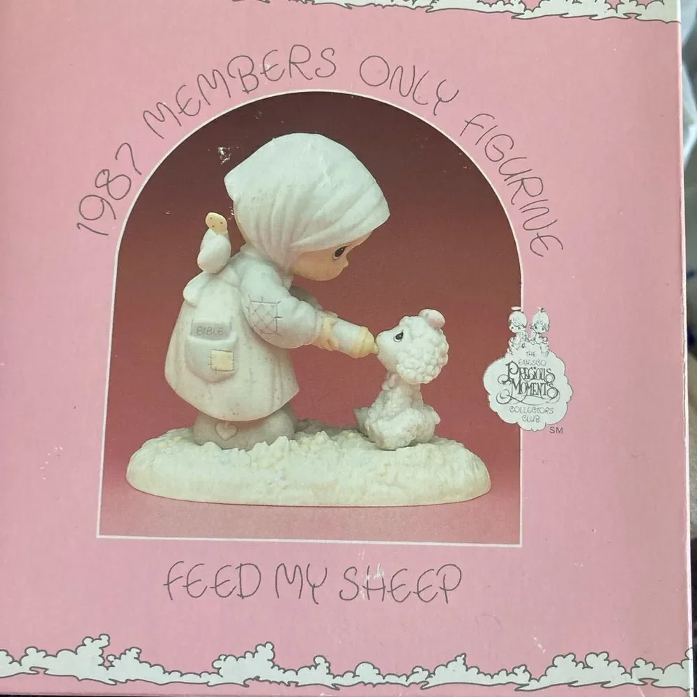Vintage Precious Moments “Feed My Sheep” 1987 Members Only Collectible Figurine